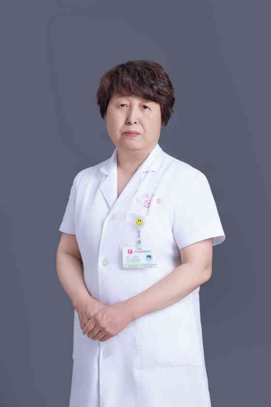 妇产科  何琴侠.jpg